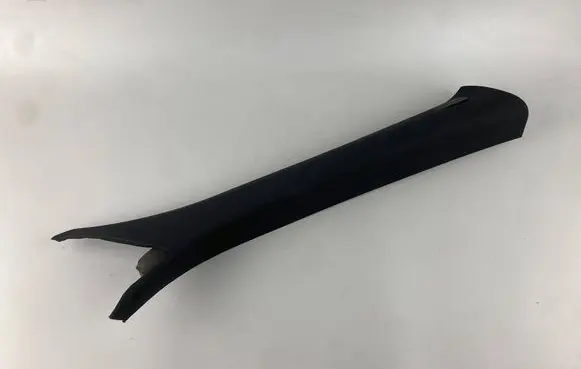Mercedes-Benz CLS W257 (A) pillar trim A2576900600 A2576900400