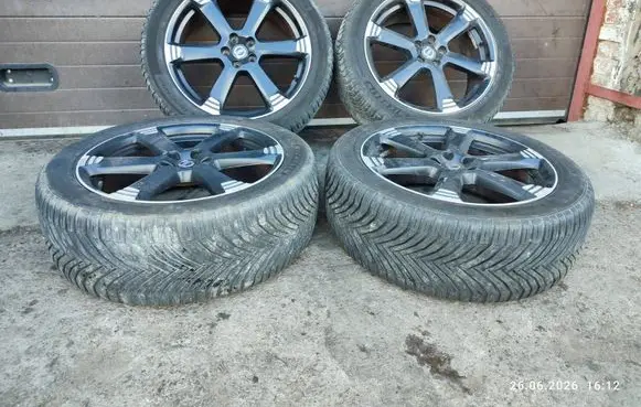 Volvo XC60 R20 alloy rim