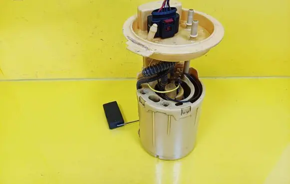 Audi A3 S3 8P In-tank fuel pump 1K0919050D