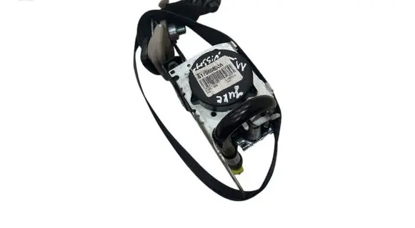 Nissan Juke I F15 Front seatbelt 617969800A