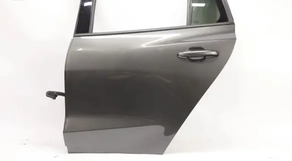 Ford Focus Front door 5782588