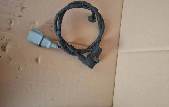 Audi A6 S6 C5 4B Crankshaft speed sensor 097903884