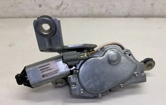 Volvo XC90 Rear window wiper motor 8638163