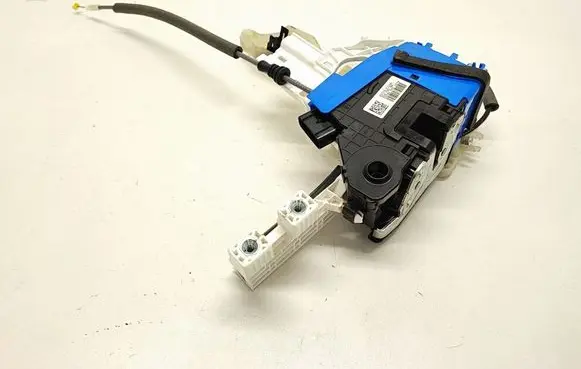 KIA Sportage Front door lock 81320F1200