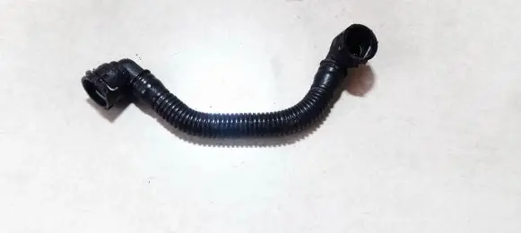 Opel Zafira B Breather hose/pipe 