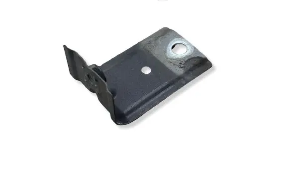 Volkswagen Golf Sportsvan Fender mounting bracket 510809471C