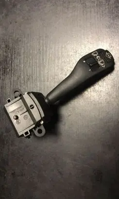 BMW X5 E53 Wiper control stalk 8375408