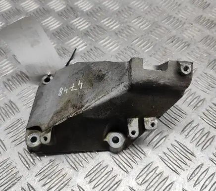 Mercedes-Benz GL X166 Engine mounting bracket A2782234804