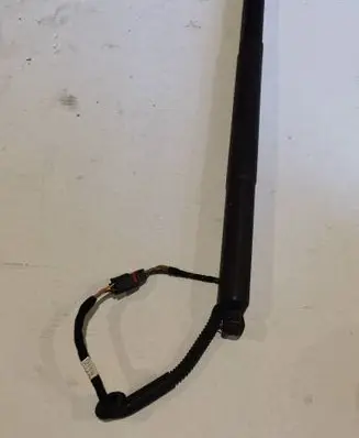 Volkswagen Touran II Tailgate strut 5TA827851B B0253780