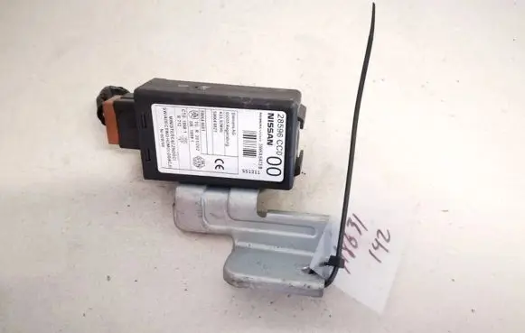 Nissan Murano Z50 Door control unit/module 28596cc000 5wk48821