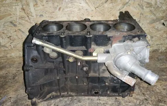 SsangYong Kyron Engine block R6640110101