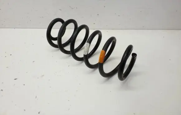 Toyota Prius+ (ZVW40) Rear coil spring