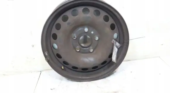 Volkswagen Jetta VI R15 steel rim 5K0601027