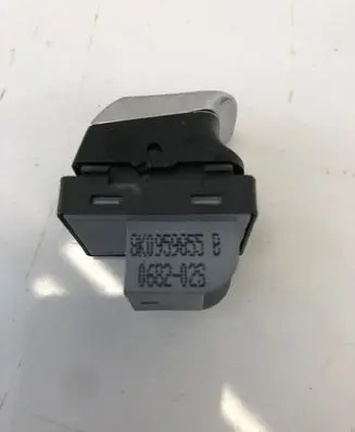 Audi A5 Sportback 8TA Electric window control switch 8K0959855B 068202S
