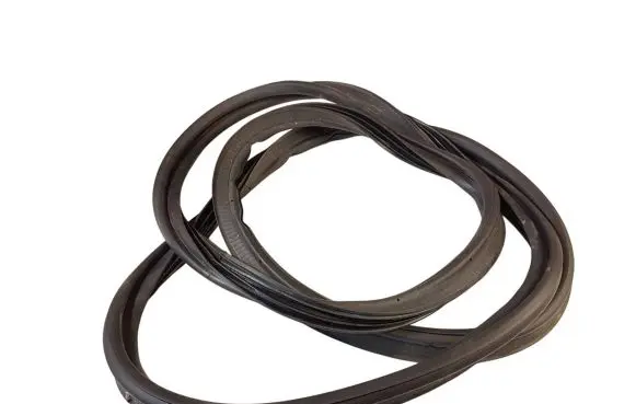 Hyundai Tucson IV NX4 Trunk rubber seal (body) 81761N7000