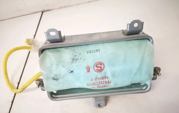 Toyota Corolla E120 E130 Passenger airbag