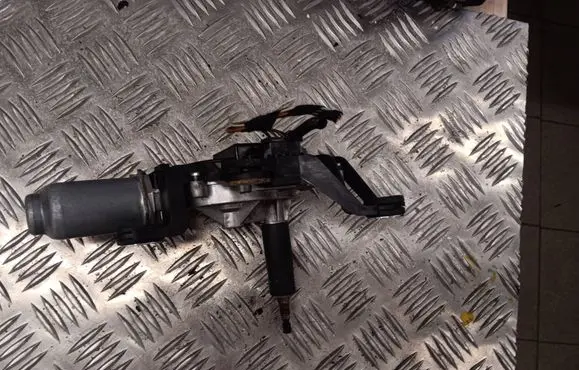 Skoda Fabia Mk2 (5J) Rear window wiper motor 5J7955711A