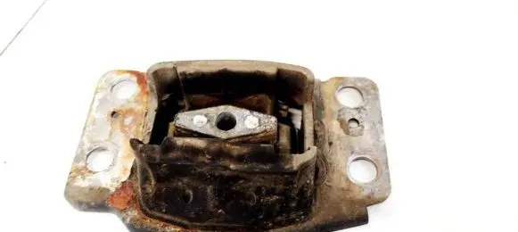 Ford S-MAX Engine mount bracket 6G917M121BC 6G91-7M121-BC