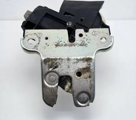 Audi S5 Tailgate/trunk/boot lock/catch/latch 4F5827505D 4F5827505C