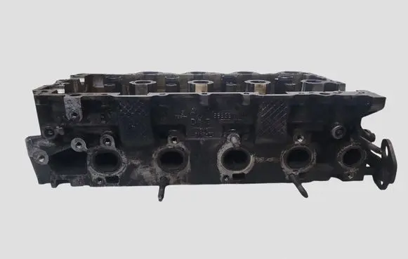 Citroen C5 Engine head 9655911480 NR6