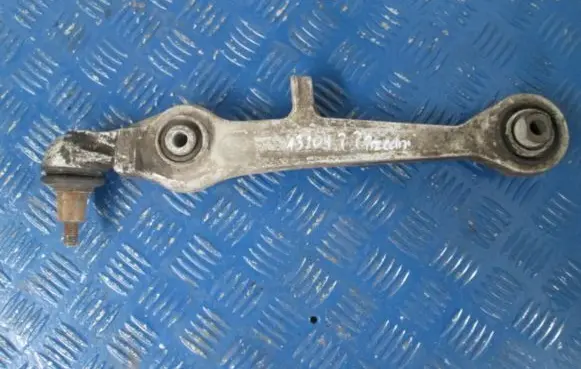 Volkswagen PASSAT B5 Front control arm