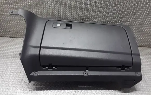 Volkswagen Golf V Glove box set 1K1857097