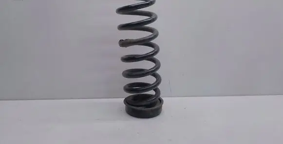 BMW 1 E82 E88 Rear coil spring