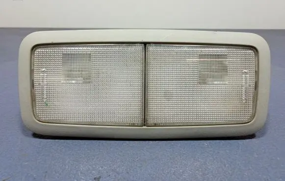 Toyota Auris E180 Boot/trunk interior light 81250-05030