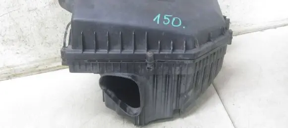 Air filter box