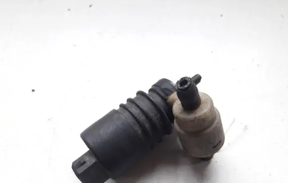 Opel Zafira A Windscreen/windshield washer pump