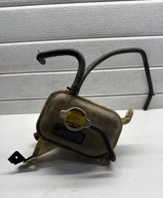 KIA Cerato Coolant expansion tank/reservoir 254292F410