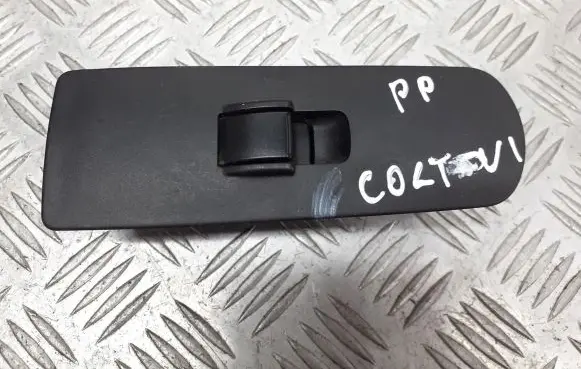 Mitsubishi Colt CZ3 Electric window control switch MR587944