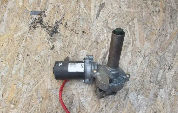 Toyota Avensis T250 Electric power steering pump 4520005280