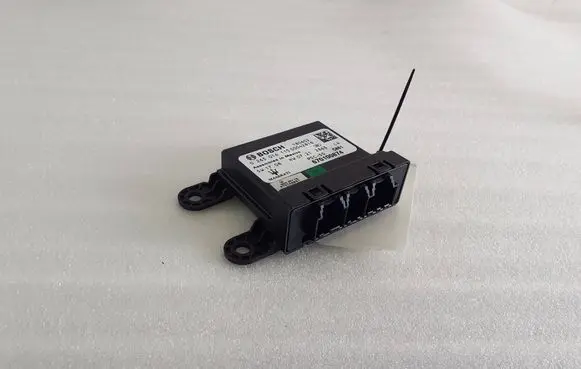 Maserati Levante Parking PDC control unit/module 670100874