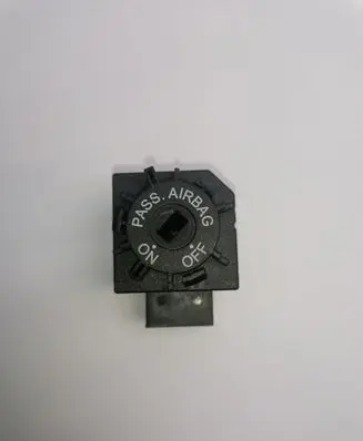 Mitsubishi Colt CZ3 Passenger airbag on/off switch MN108502 A4548204010