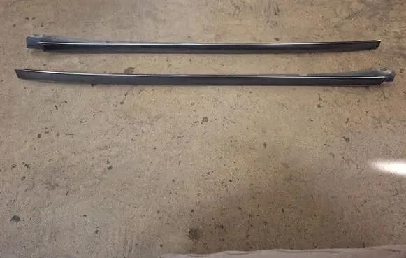 Mercedes-Benz CLK A209 C209 Windshield trim 