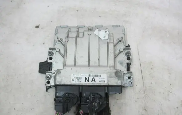 Renault Megane III Engine control unit/module 237104661R 237104659S A3C0393470101