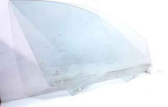 BMW 3 E90 E91 Front door window glass four-door As2