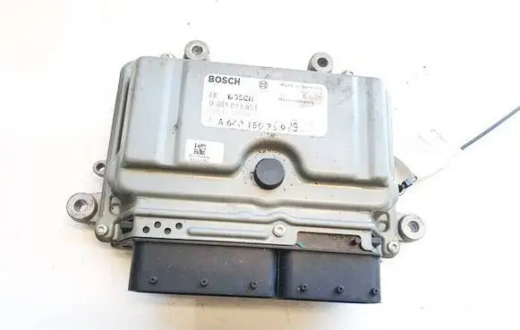 Mercedes-Benz B W245 Engine control unit/module 0281013851 A640150269