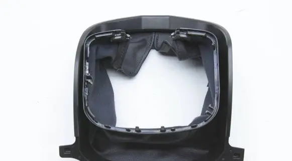 Mercedes-Benz E C207 W207 Steering wheel column trim A2076820216
