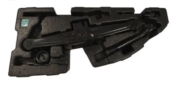 Hyundai Santa Fe Tool set 