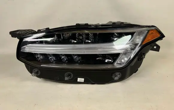 Volvo XC90 Headlight/headlamp