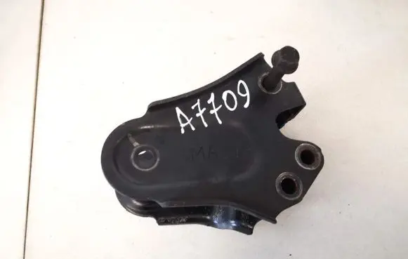 Opel Antara Engine mounting bracket