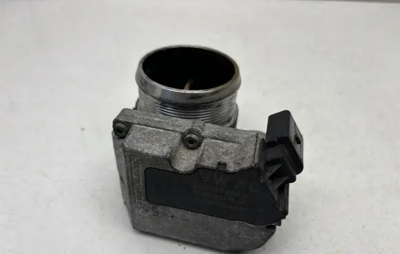 Audi A6 S6 C6 4F Throttle valve 4E0145950H 2207091535 A2C53364207