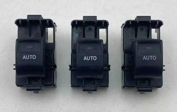 Toyota Prius+ (ZVW40) Electric window control switch 192801