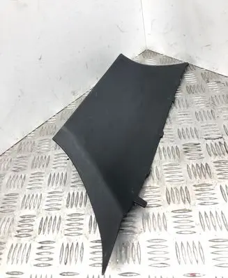 (C) pillar trim