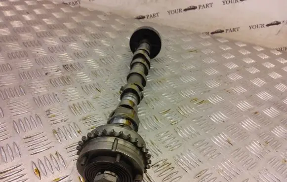 Alfa Romeo Stelvio Camshaft 06700524890 DH00045400