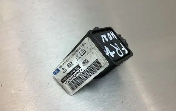 Honda FR-V Airbag deployment crash/impact sensor 77970SFEB110M2