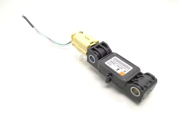 Suzuki Grand Vitara II Airbag deployment crash/impact sensor 3893065J30