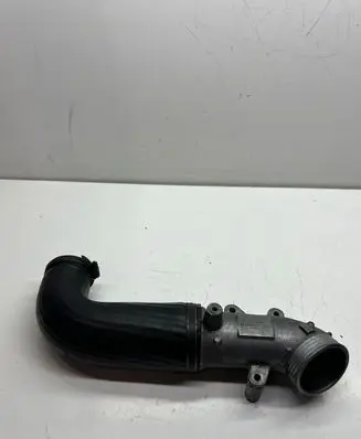 Volvo S60 Intercooler hose/pipe 08631538